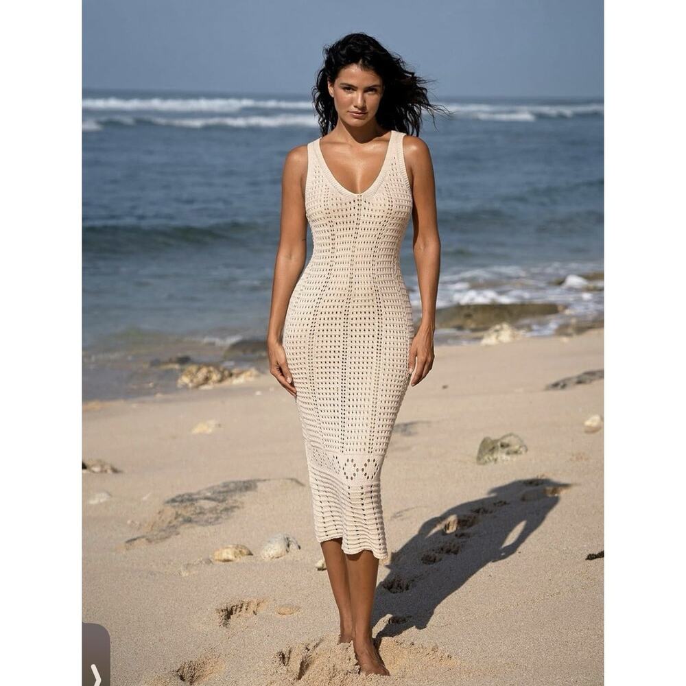 NWT Berlook Crochet Coverup Size Large